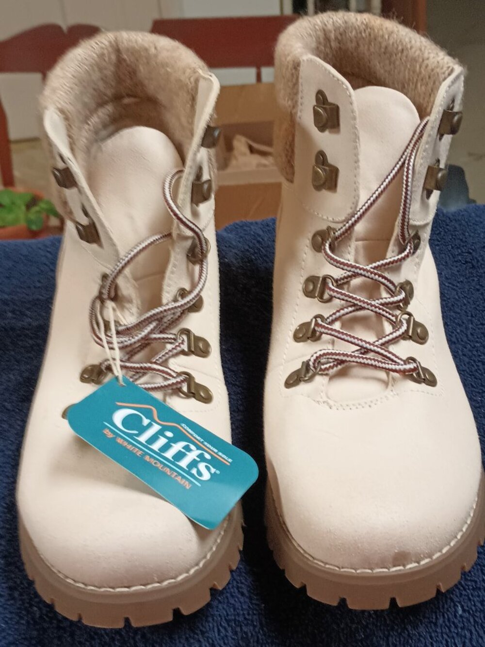 Cliffs by White Mountain‎ Pathfield Boots Women’s 9.5 White NWT Ankle